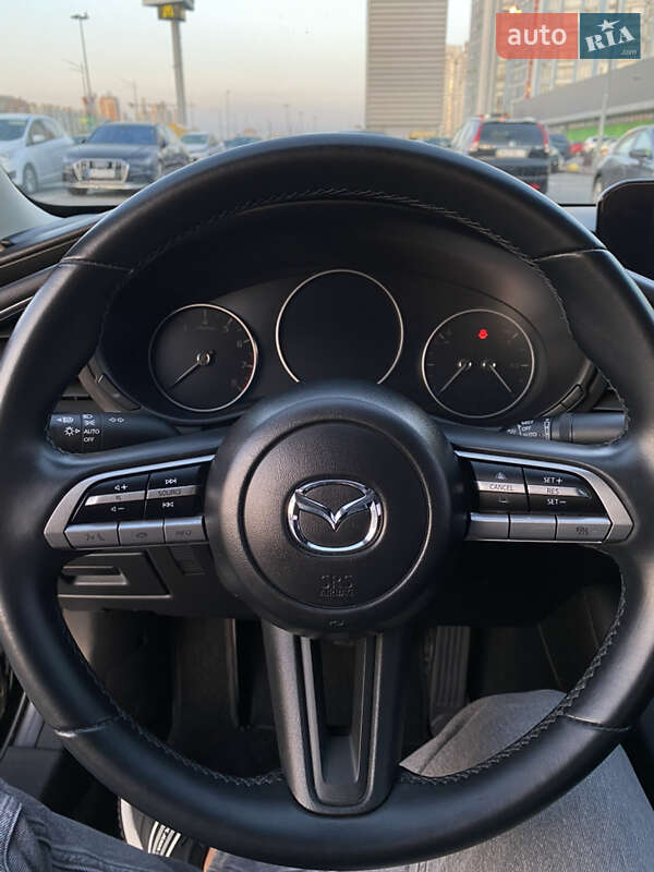 Седан Mazda 3 2021 в Киеве