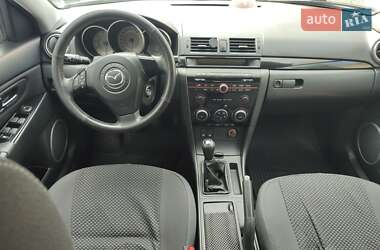 Хэтчбек Mazda 3 2009 в 