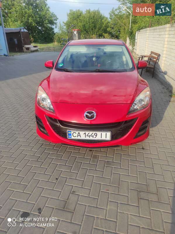 Хэтчбек Mazda 3 2009 в 