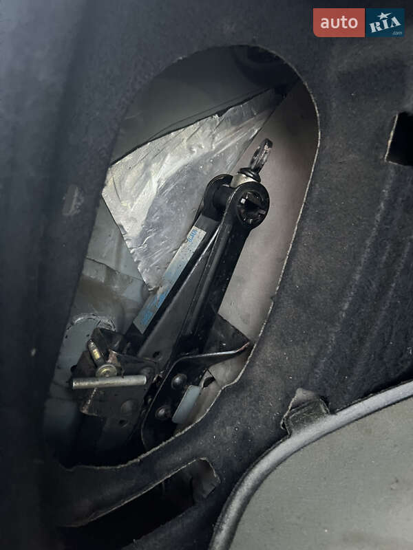 Хэтчбек Mazda 3 2005 в Житомире