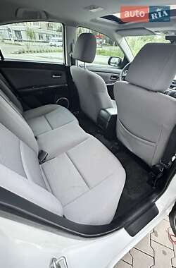 Седан Mazda 3 2007 в 