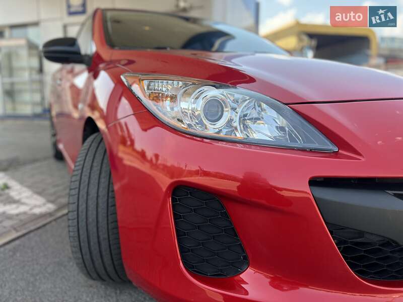 Хэтчбек Mazda 3 2012 в Запорожье