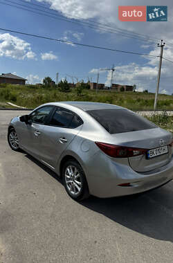 Седан Mazda 3 2013 в 