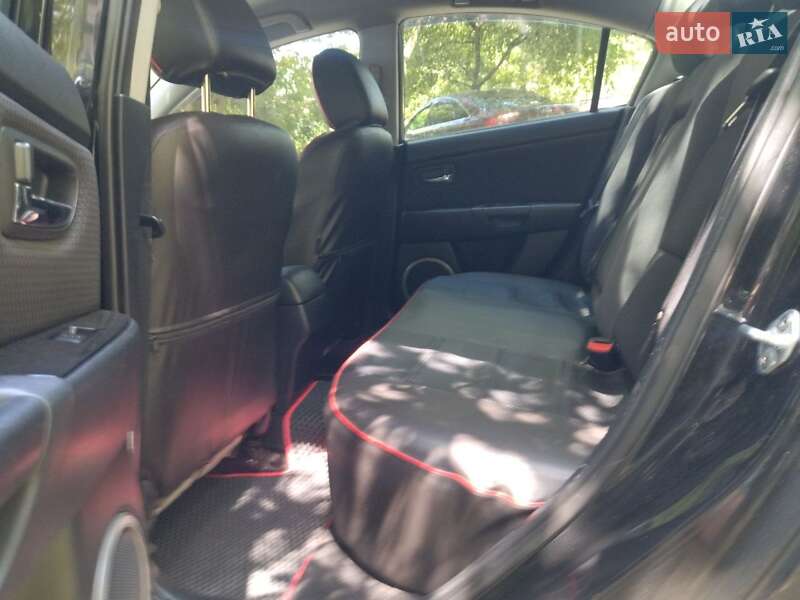 Седан Mazda 3 2008 в Николаеве