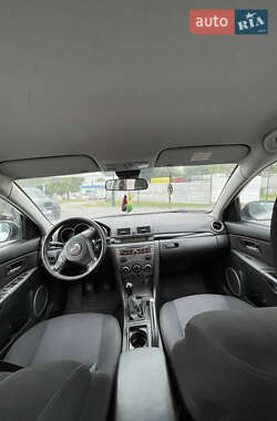 Хэтчбек Mazda 3 2006 в 