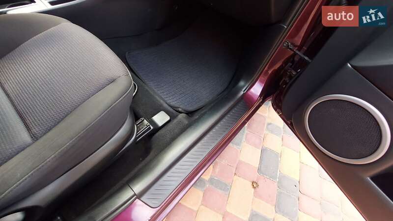 Седан Mazda 3 2007 в Києві