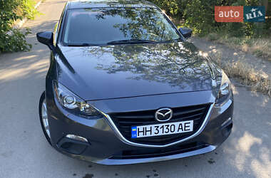 Седан Mazda 3 2013 в 