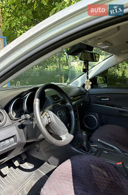 Хэтчбек Mazda 3 2008 в 