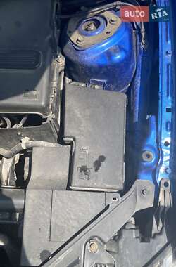 Седан Mazda 3 2004 в Запоріжжі