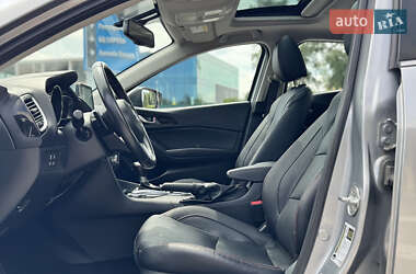 Седан Mazda 3 2014 в 