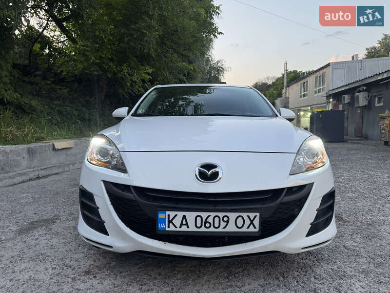 Mazda 3 2011