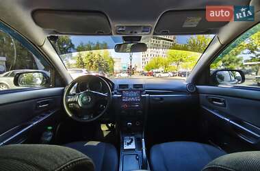 Седан Mazda 3 2006 в 