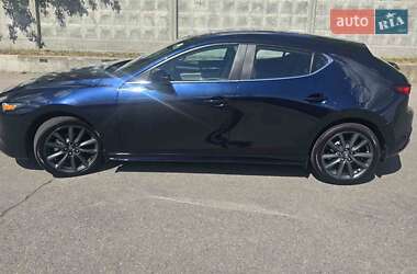 Хэтчбек Mazda 3 2023 в 