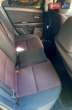 Хэтчбек Mazda 3 2006 в 