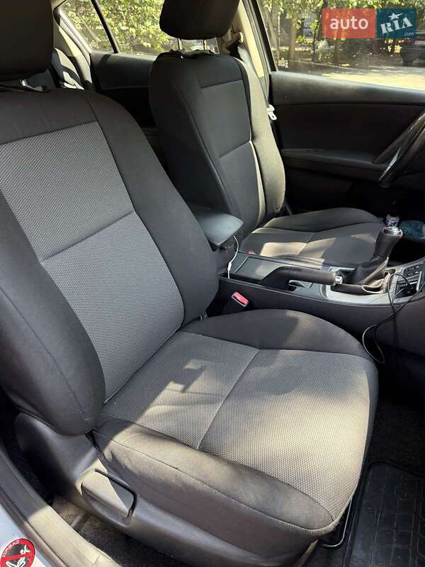 Седан Mazda 3 2011 в Запорожье