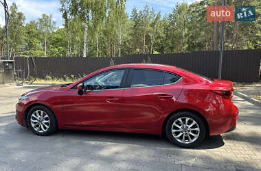 Седан Mazda 3 2015 в Києві
