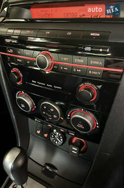 Седан Mazda 3 2008 в 