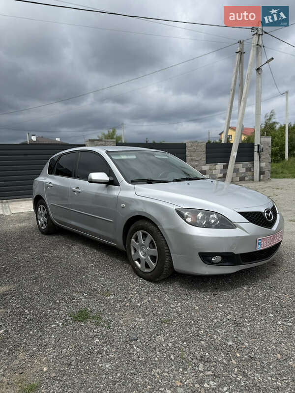 Хэтчбек Mazda 3 2006 в Киеве