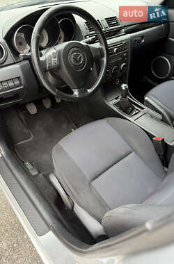 Хэтчбек Mazda 3 2006 в 