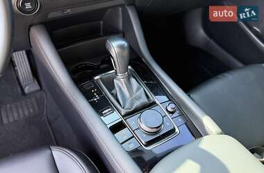 Хэтчбек Mazda 3 2019 в 