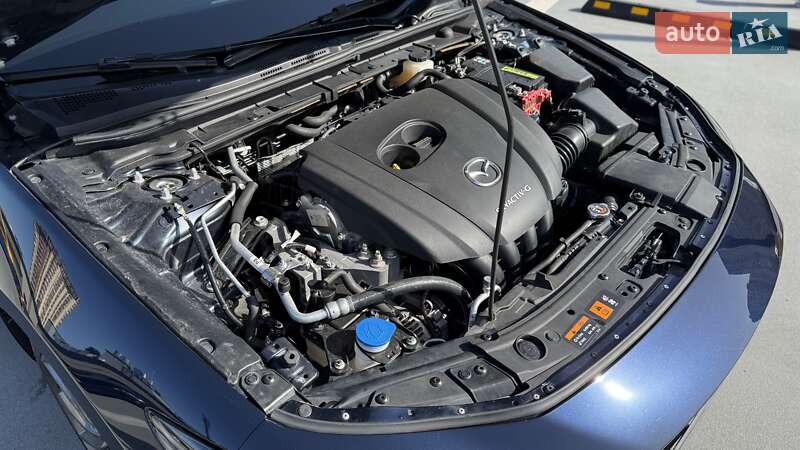 Хэтчбек Mazda 3 2019 в Киеве