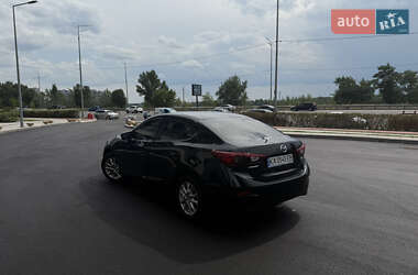 Седан Mazda 3 2015 в 