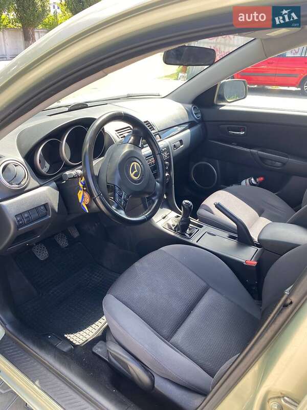 Седан Mazda 3 2008 в Киеве