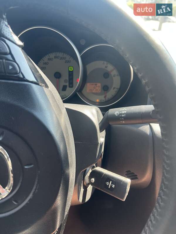 Седан Mazda 3 2008 в Дніпрі