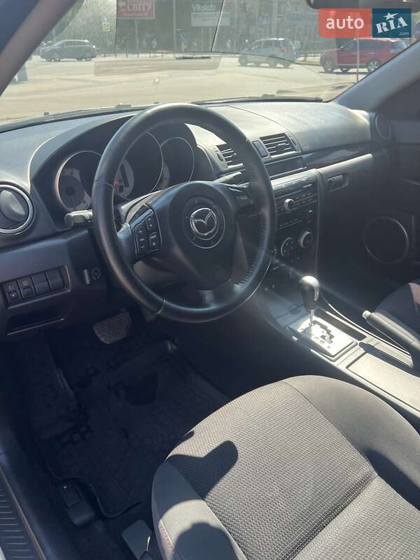 Седан Mazda 3 2008 в Дніпрі