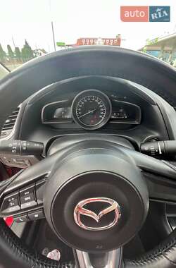 Седан Mazda 3 2018 в 