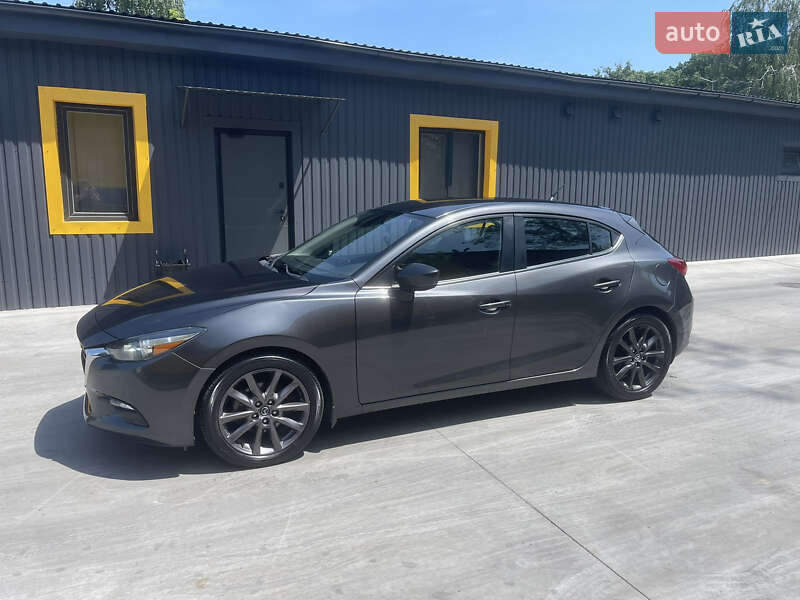 Mazda 3 2017