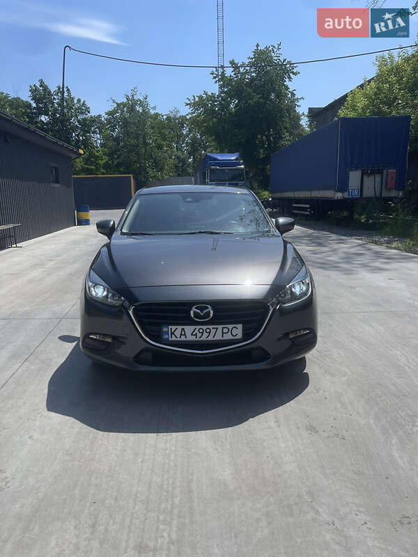 Хетчбек Mazda 3 2017 в Києві