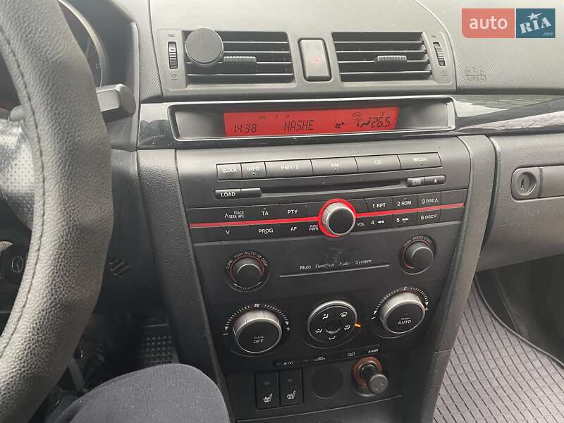 Хэтчбек Mazda 3 2006 в Киеве