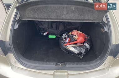 Хэтчбек Mazda 3 2007 в 