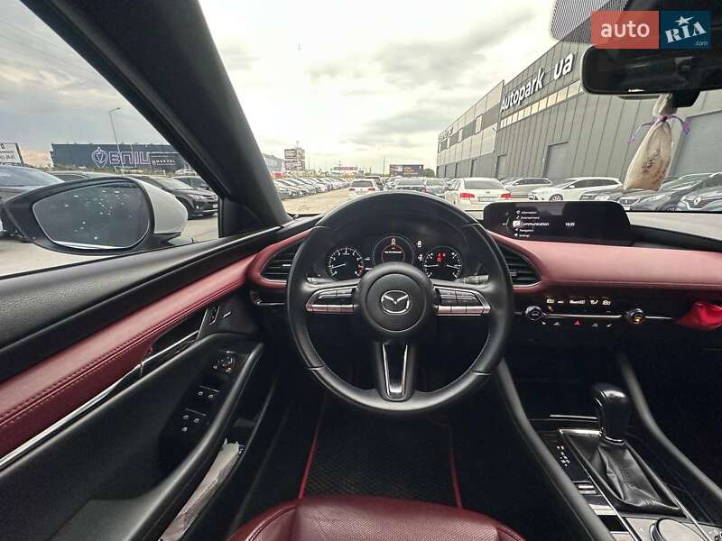 Хэтчбек Mazda 3 2019 в Львове