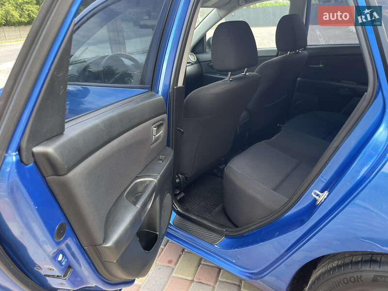 Хэтчбек Mazda 3 2006 в Черкассах