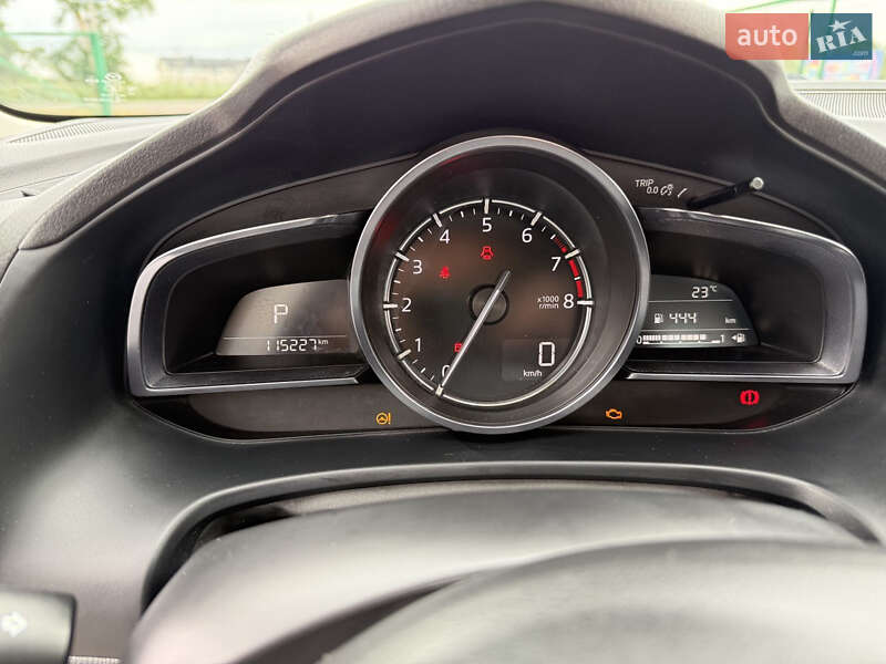 Седан Mazda 3 2017 в Киеве