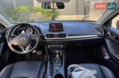 Хэтчбек Mazda 3 2014 в 
