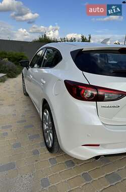 Хэтчбек Mazda 3 2014 в 