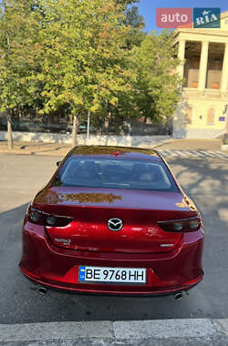 Седан Mazda 3 2018 в 