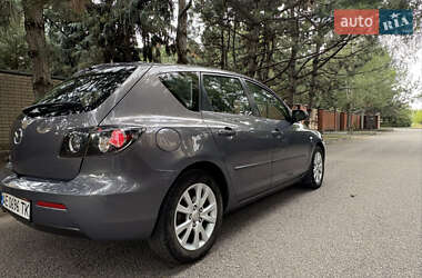 Хэтчбек Mazda 3 2006 в 