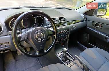 Хэтчбек Mazda 3 2004 в 