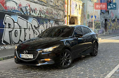 Седан Mazda 3 2018 в 