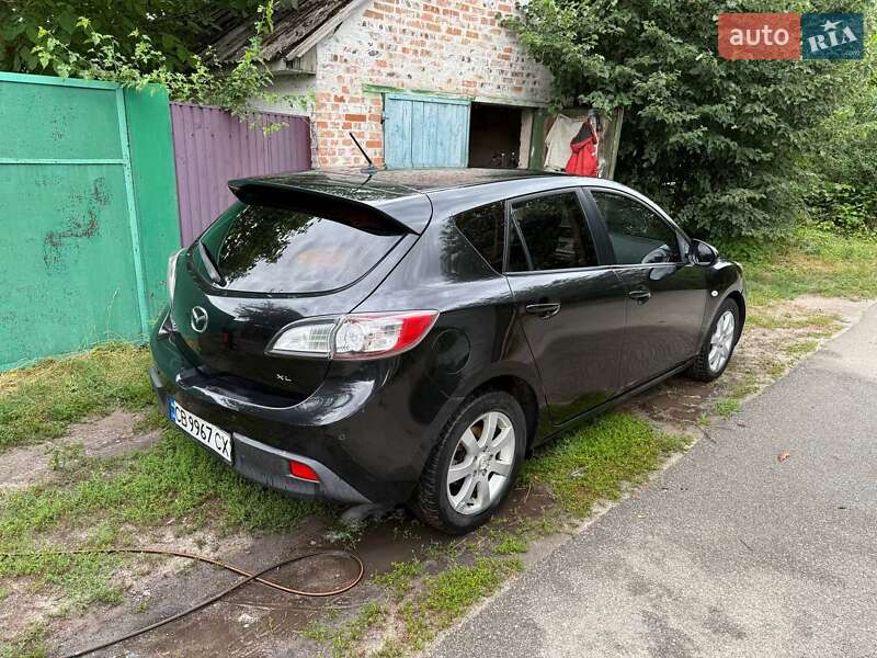 Хэтчбек Mazda 3 2009 в Чернигове