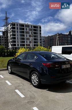 Седан Mazda 3 2013 в 