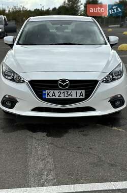 Седан Mazda 3 2014 в 
