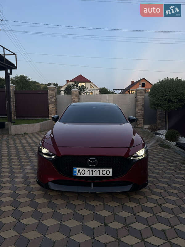 Хэтчбек Mazda 3 2021 в 