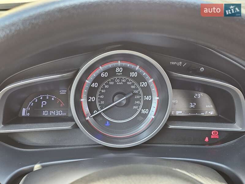 Седан Mazda 3 2016 в Львове