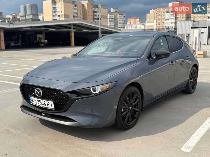 Mazda 3 2024