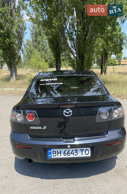 Седан Mazda 3 2006 в 